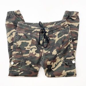 V.I.P. camouflage print jogger pants